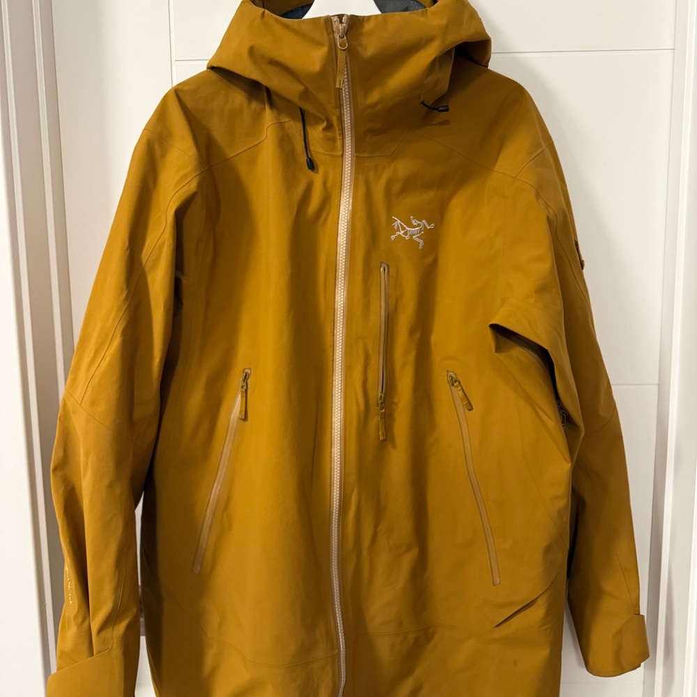Arc’teryx Women’s Sentinel Jacket - Picture 4 of 5